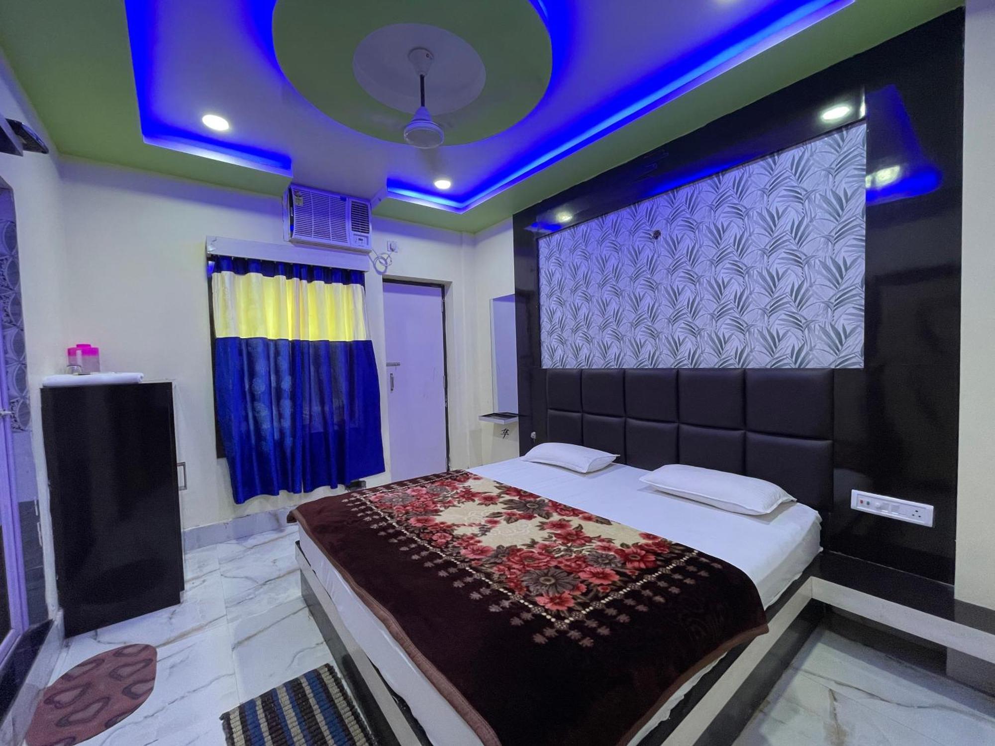 Ojotrip Raghunath Palace Puri Hotel Exterior photo