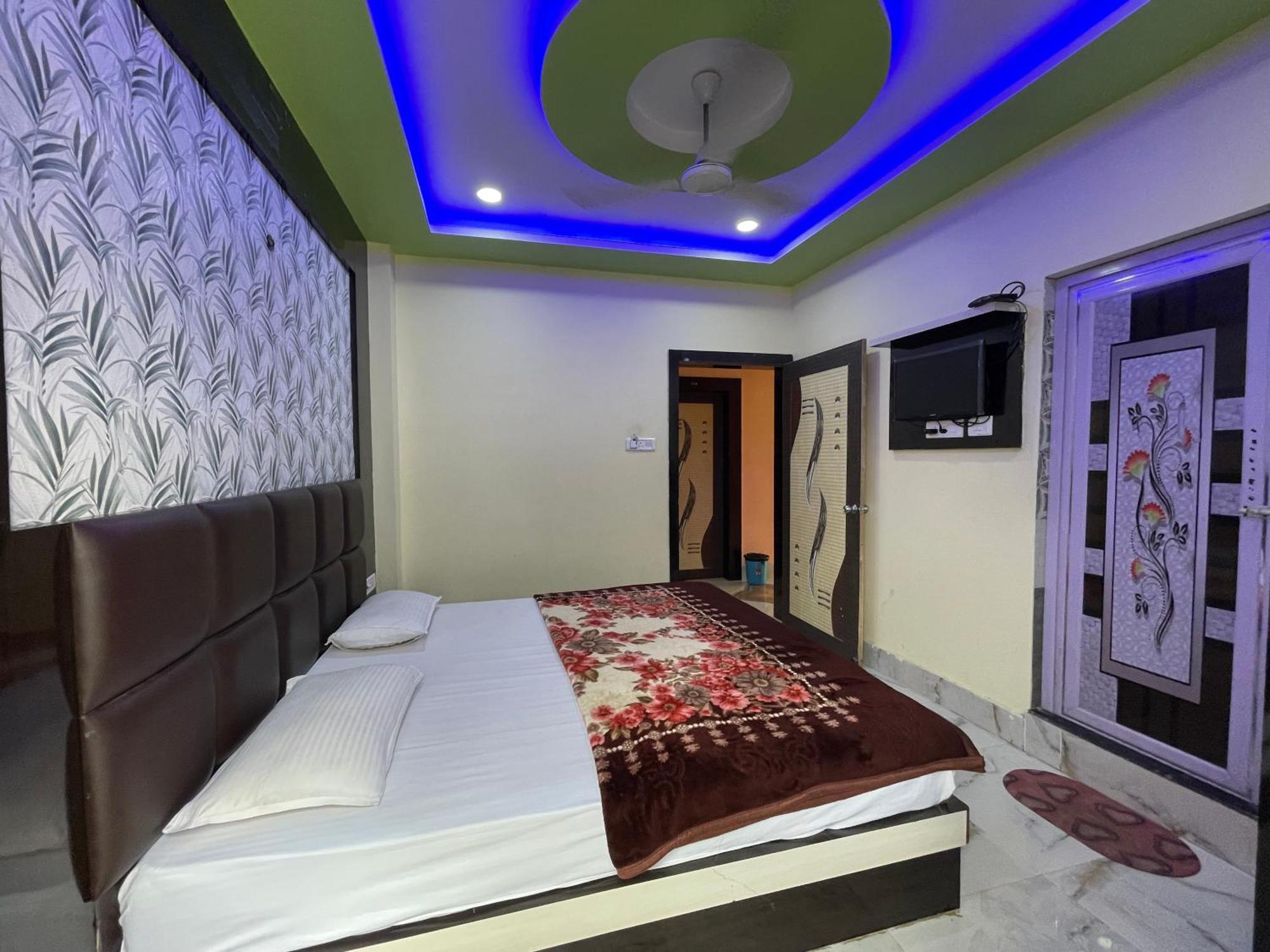 Ojotrip Raghunath Palace Puri Hotel Exterior photo